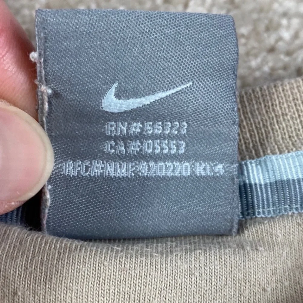 Nike vintage neck